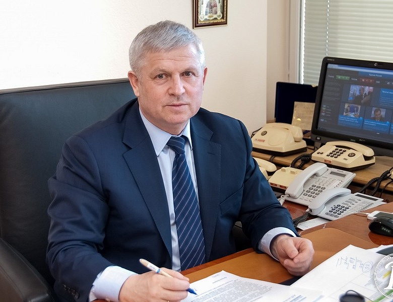Виктор Кидяев: Муниципальные уставы нужно облегчить